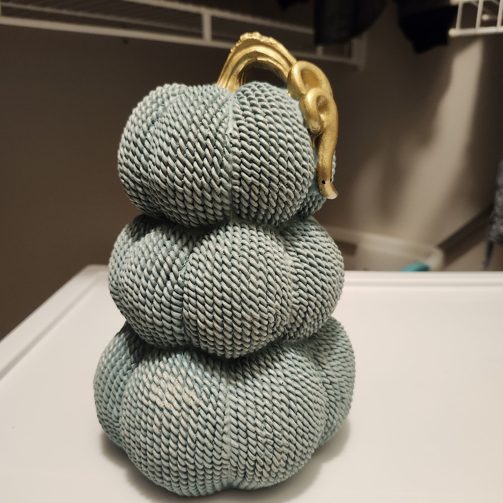 NWOT Plastic Pumpkin Stack Fall Tabletop Decor